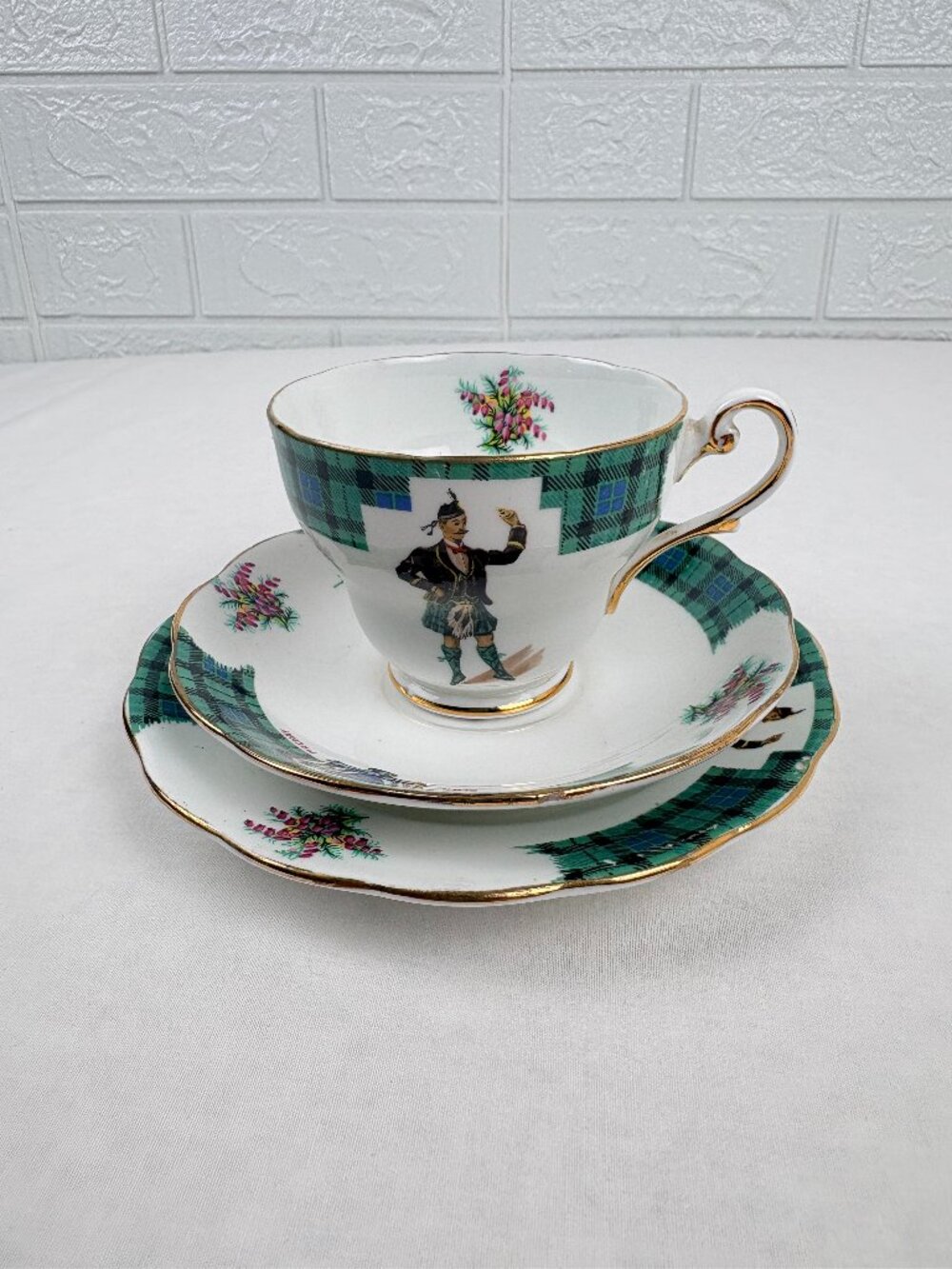 VTG Royal Standard Bonnie Scotland Clan Mackay Teacup Saucer Plate Trio Set